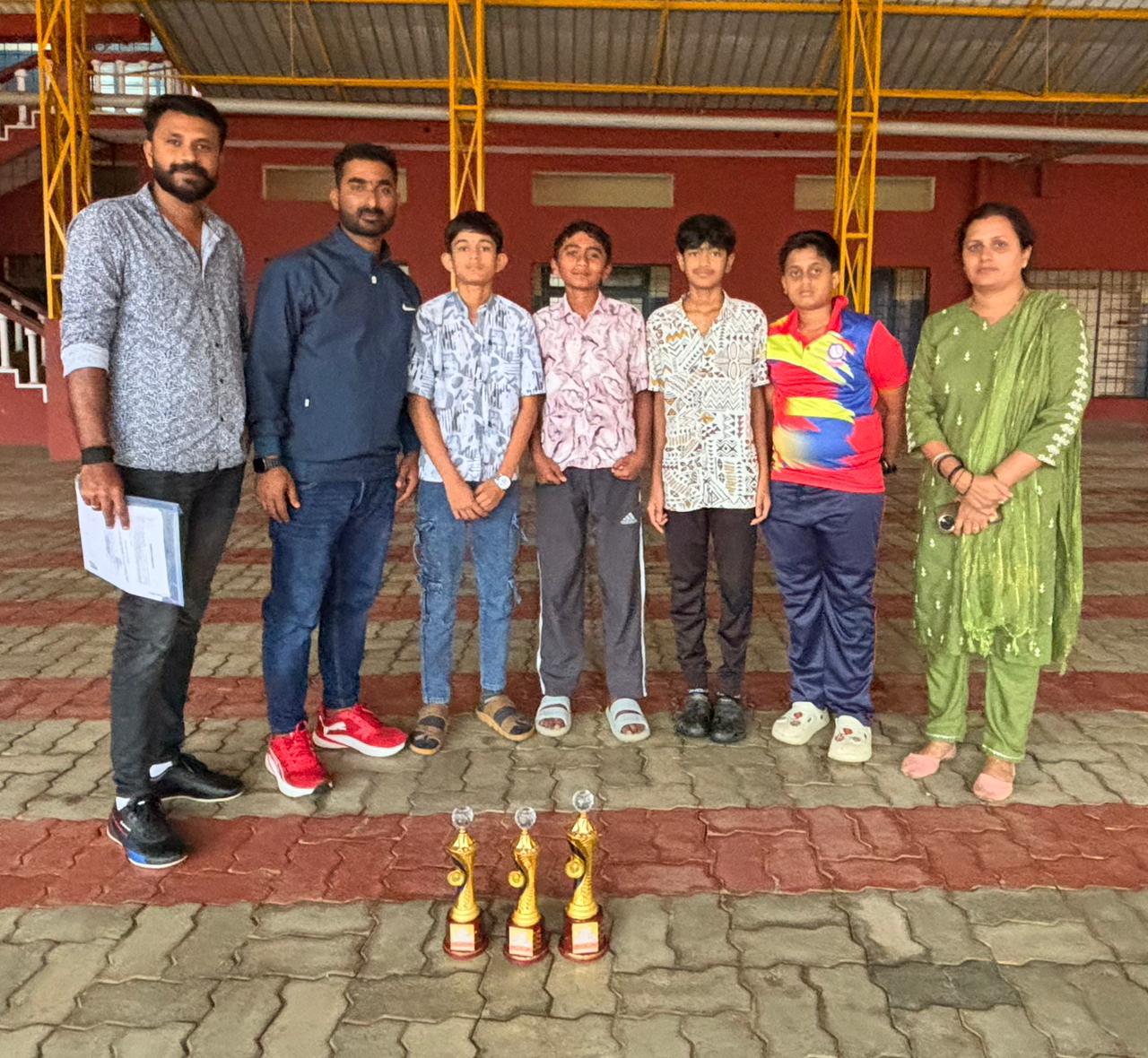 ಟೇಬಲ್ ಟೆನ್ನಿಸ್ ನಲ್ಲಿ ಸರ್ವದೈವತ ಪ್ರೌಢಶಾಲೆ ಬಾಲಕರ ತಂಡ ರಾಜ್ಯಮಟ್ಟಕ್ಕೆ ಆಯ್ಕೆ.